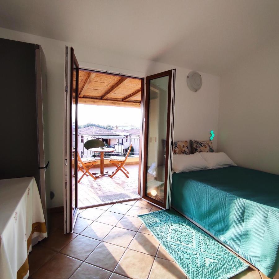 Vista Mare Olbia Bed & Breakfast Exterior photo